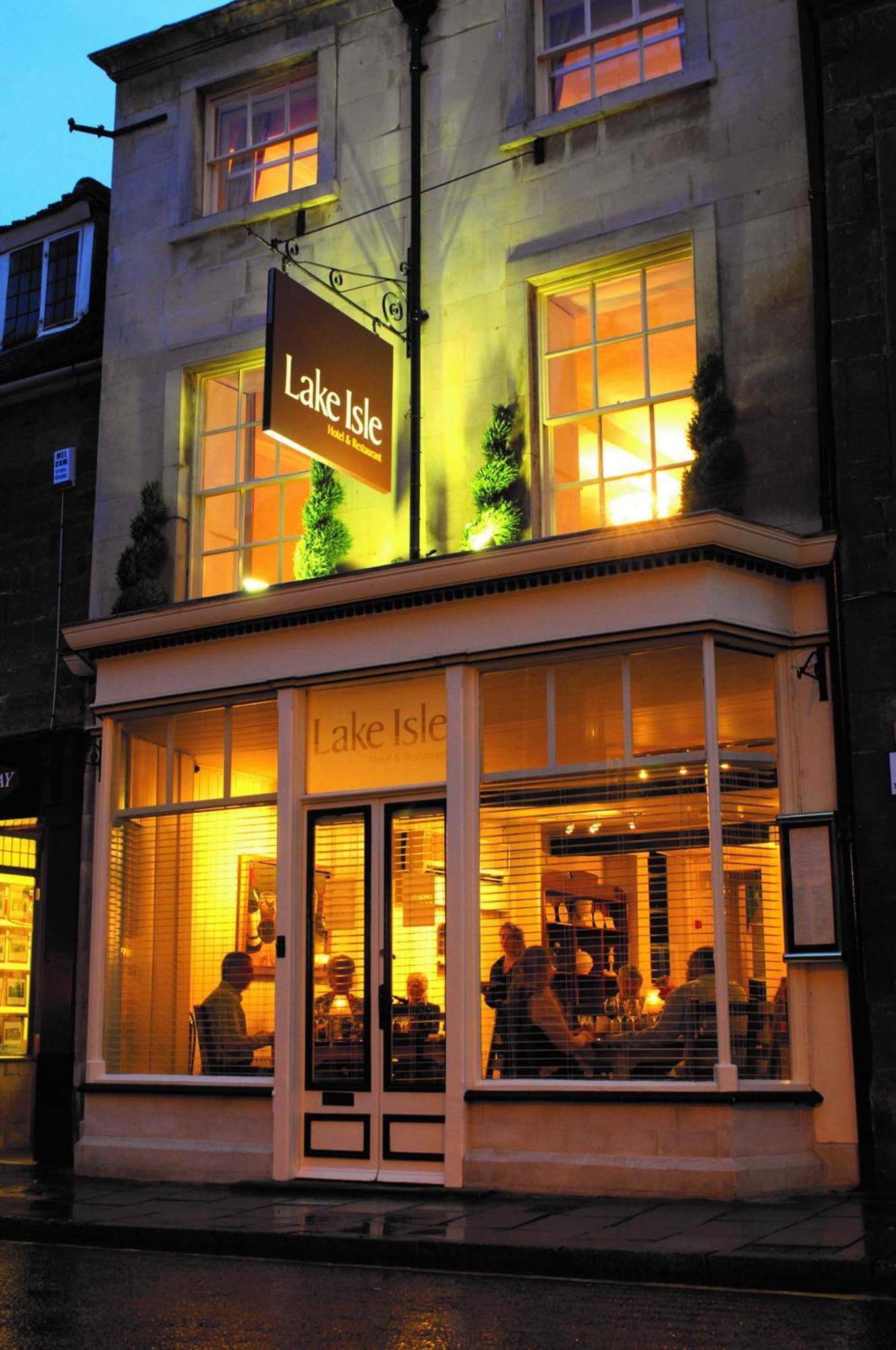 The Lake Isle Restaurant With Rooms Uppingham Exterior photo